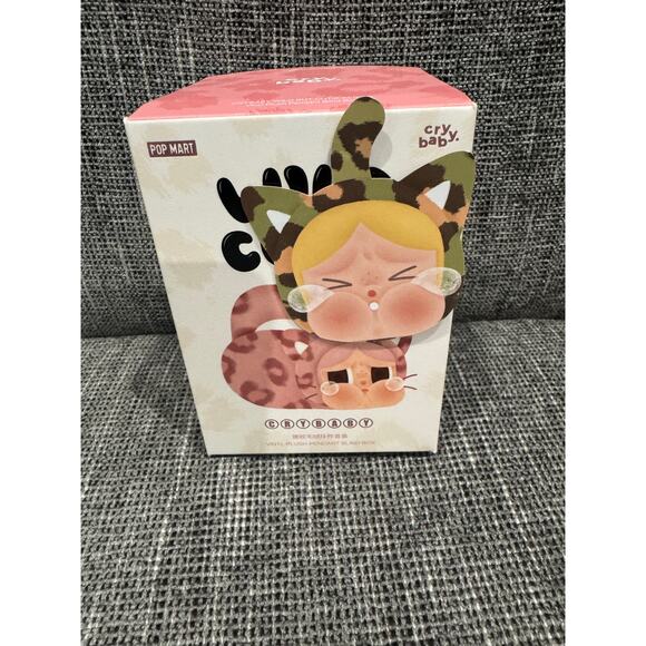Pop Mart Crybaby Wild but Cutie Blind Box (Vinyl Plush Pendant) - Picture 1 of 2
